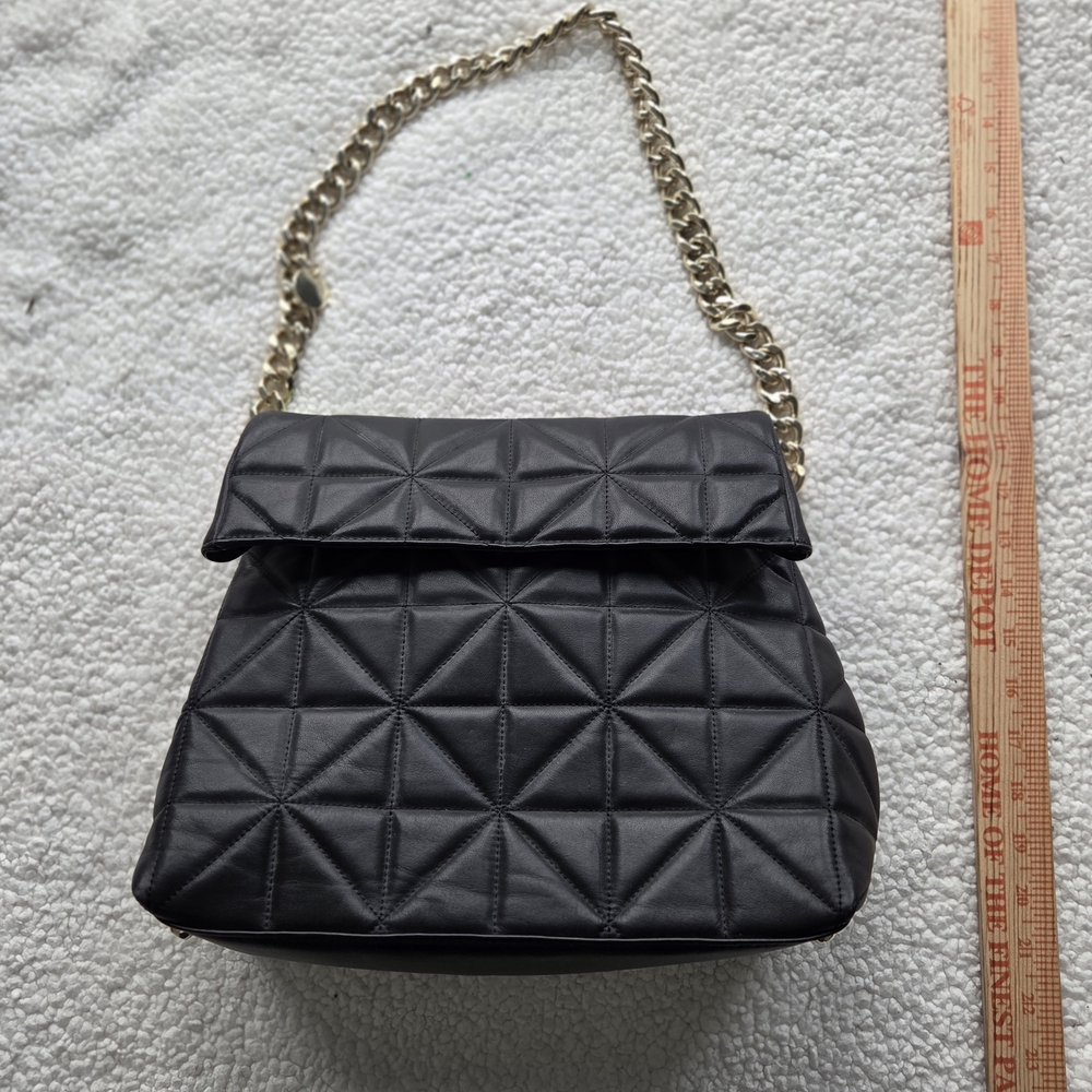 Karen Millen Quilted Chain Regent Shoulder Bag Elegant Black Quilted Women's Bag
